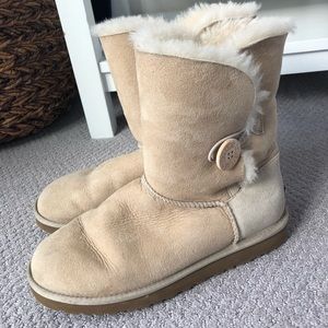UGG Sand Bailey Button II Boot, Size 9